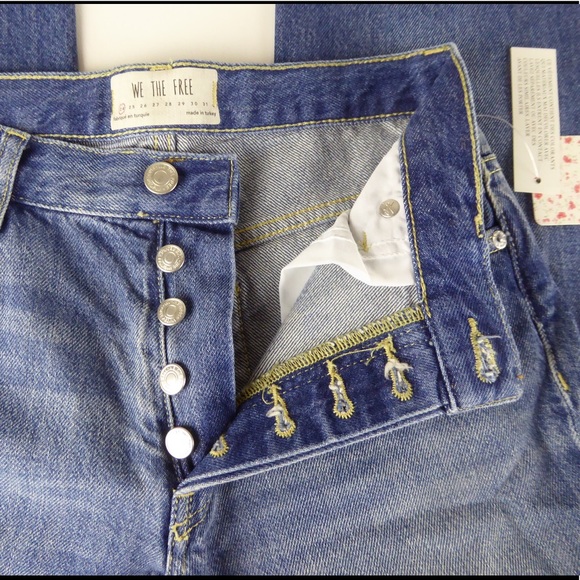 Free People Distressed Cotton Denim Button Front Frayed Hem Jeans NWT Size 24 - Picture 3 of 10